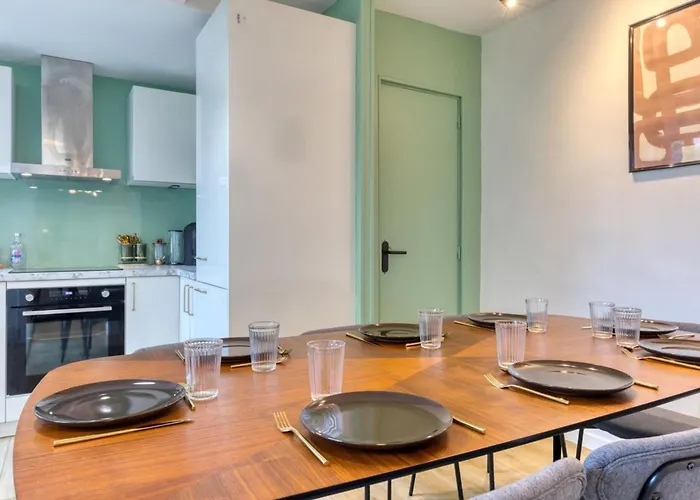 Trixie Jolie Maison Avec Jardin روان