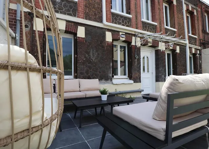 Trixie Jolie Maison Avec Jardin بيت للعطل روان