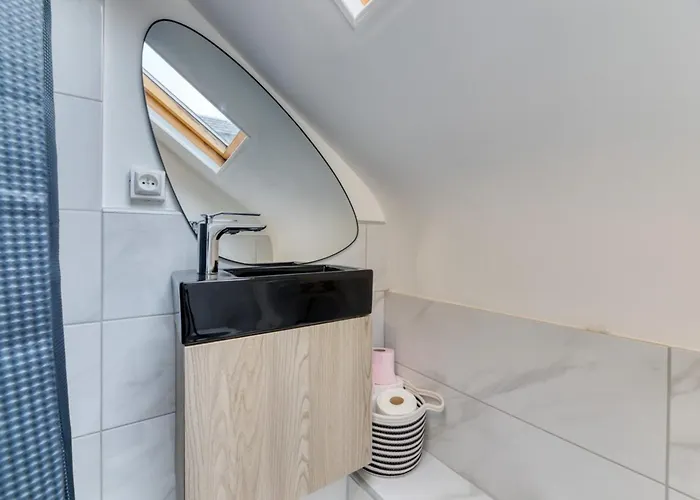 Trixie Jolie Maison Avec Jardin Holiday home Rouen